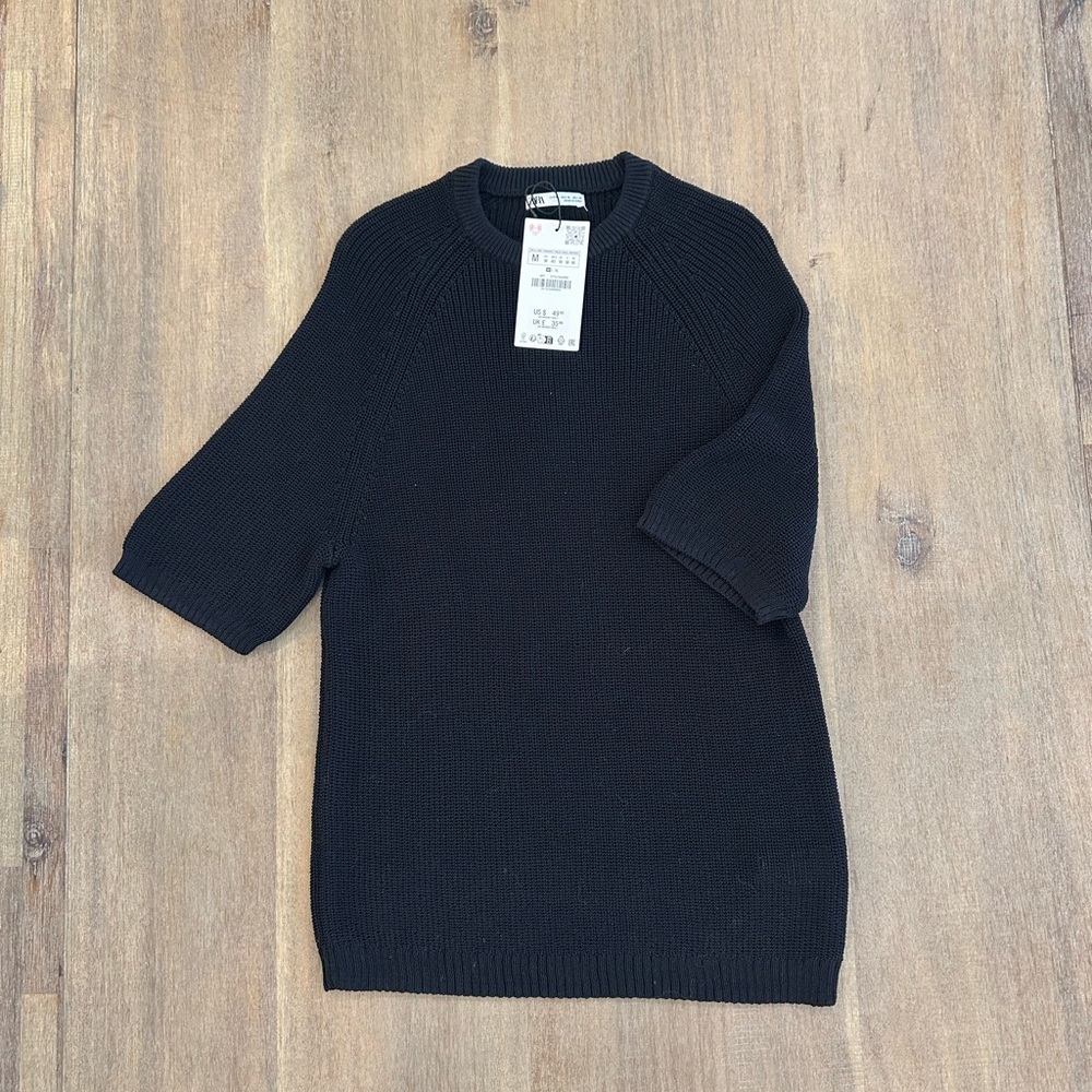 Zara Men's Dark Knit Crewneck Sweater